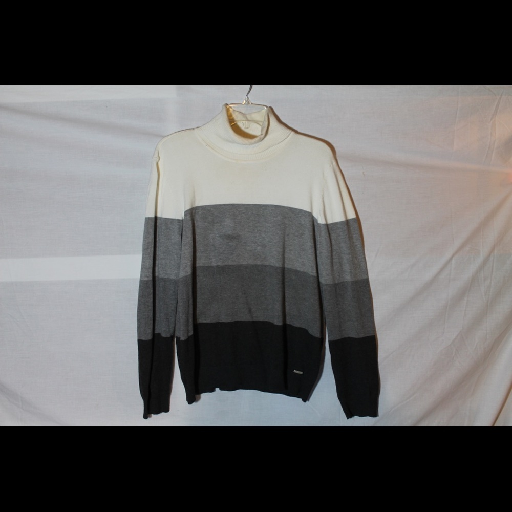 Calvin Klein White to Black Women’s Sweater